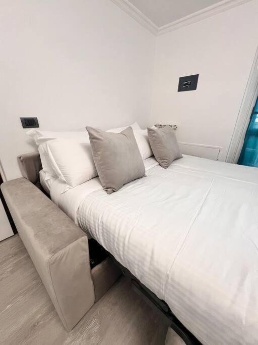 Mezzo Experience Holiday Home Eur Rom Exteriör bild